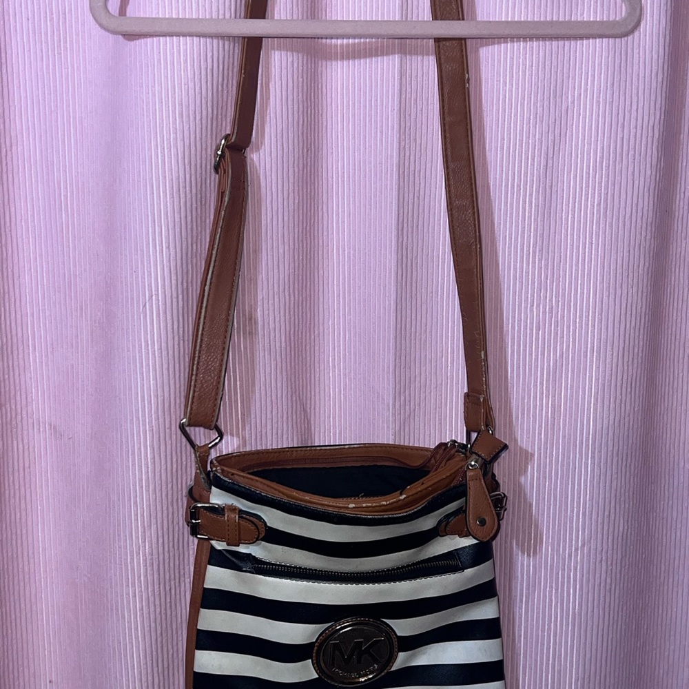 Black and White Striped Crossbody Bag